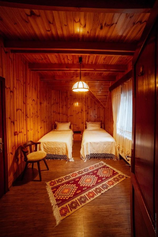 Casa Cheile Dambovicioarei - Cabana 2 ดิมโบวิชิอัวรา ภายนอก รูปภาพ