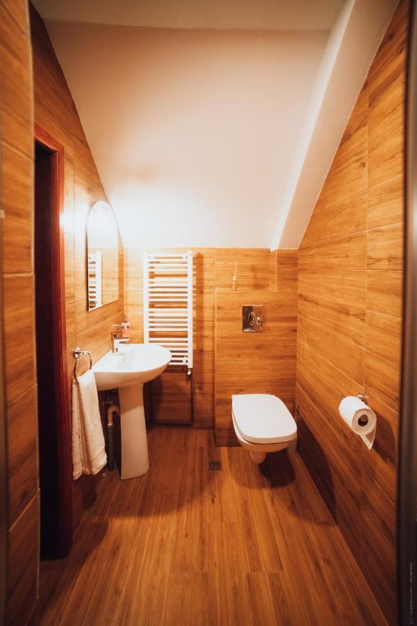 Casa Cheile Dambovicioarei - Cabana 2 ดิมโบวิชิอัวรา ภายนอก รูปภาพ